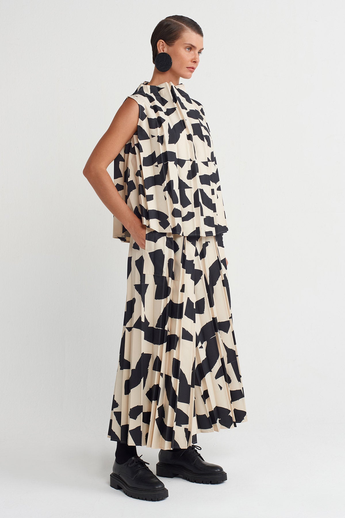 Printed Patterned Pleated Blouse-K251011008