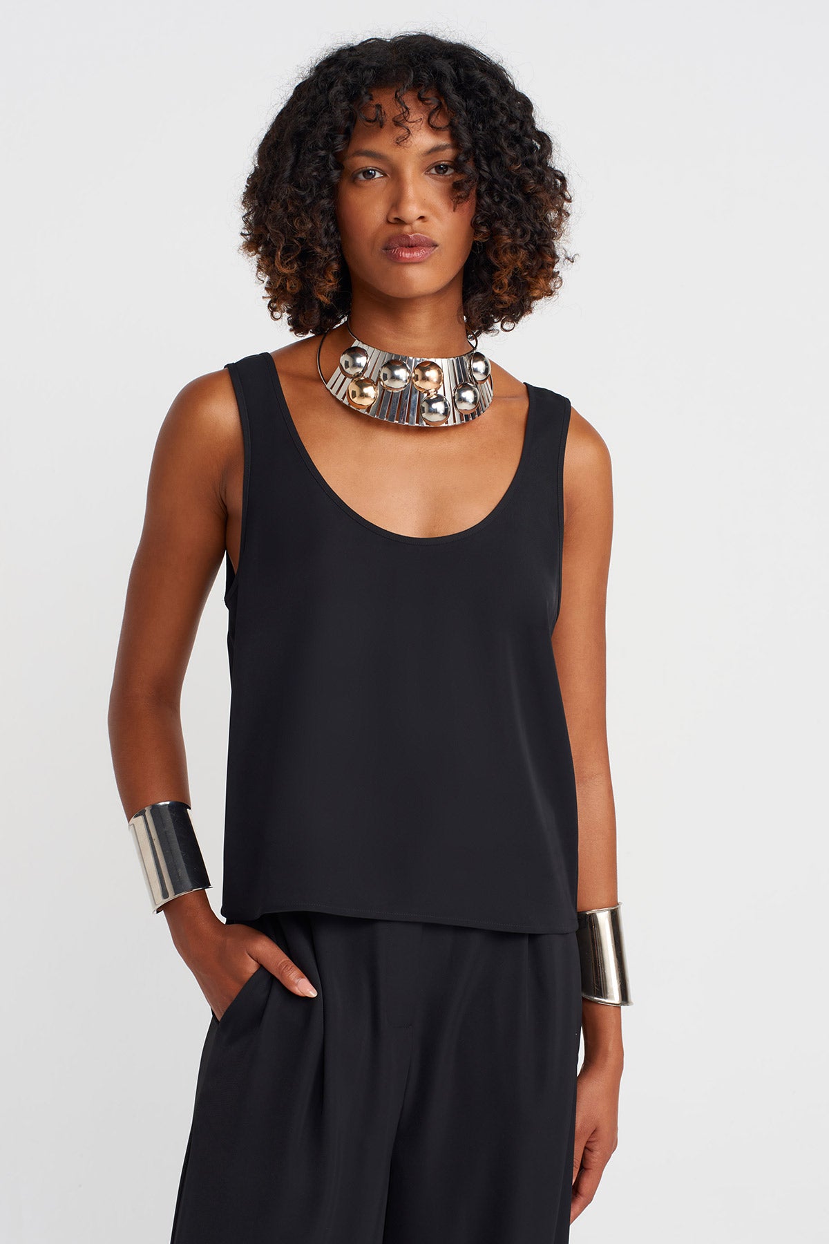 Black Thick-Strap Elegant Blouse-K251011028