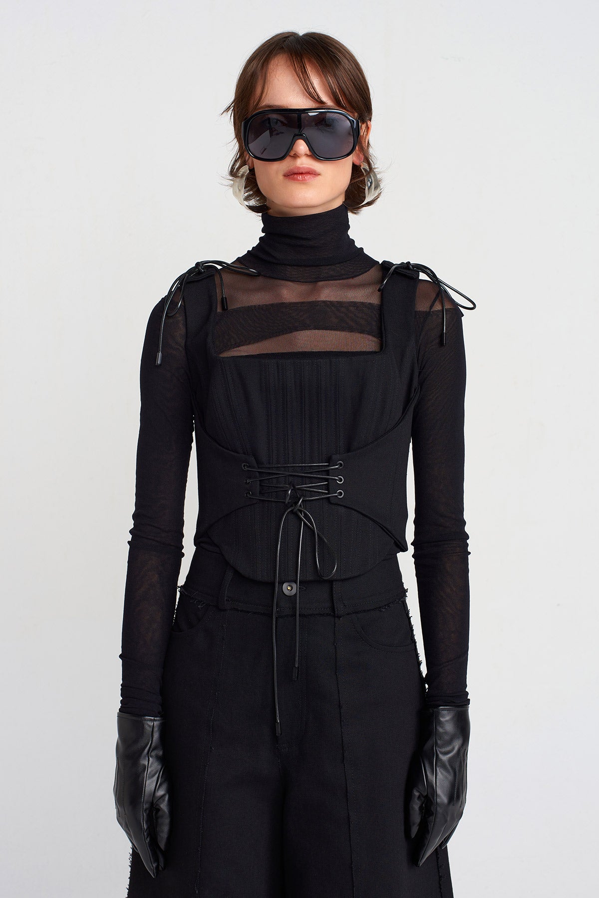 Black Lace-Up Corset Bustier-K251011031