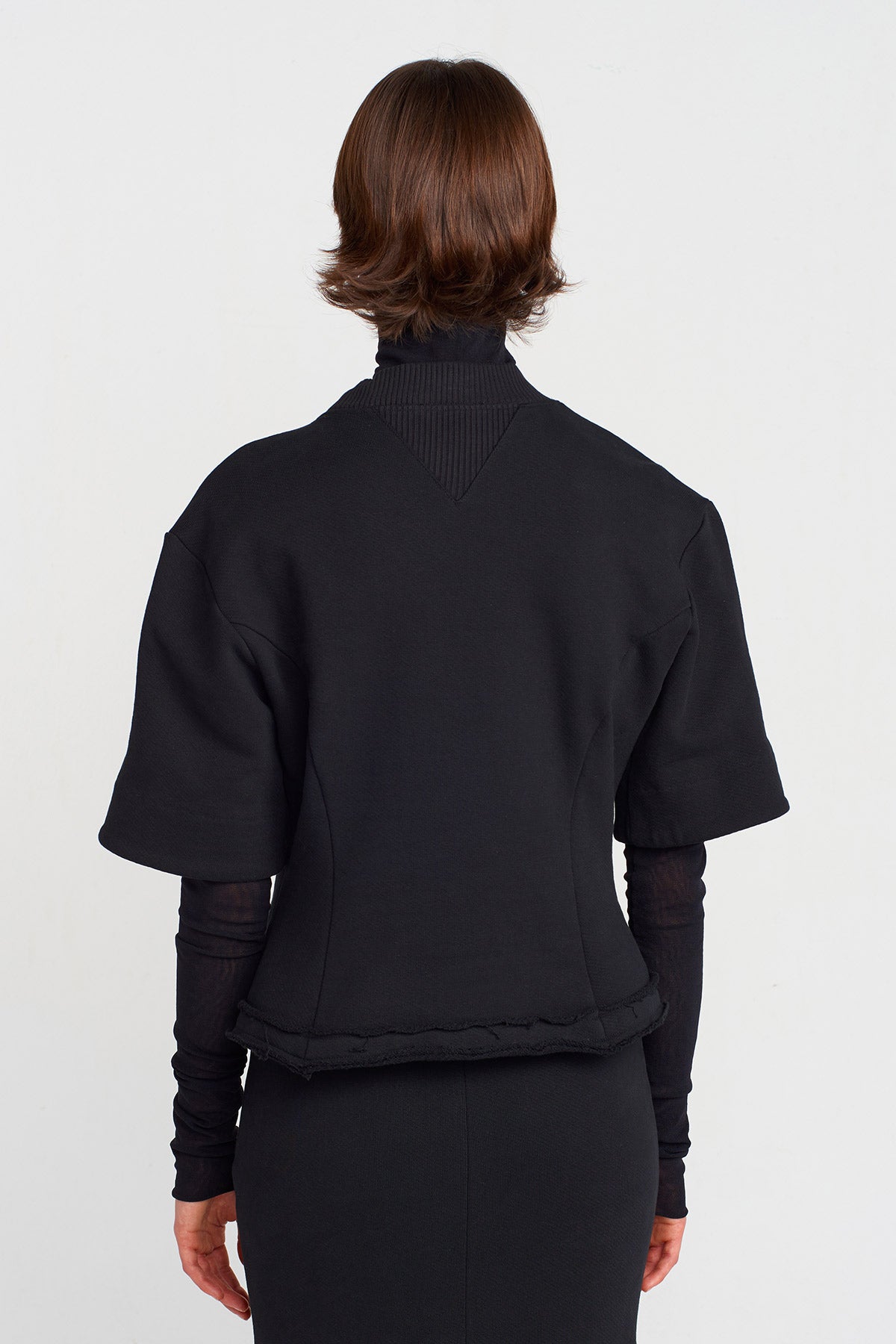 Black Zipper-Detailed Heavy Fabric T-shirt-K251011041