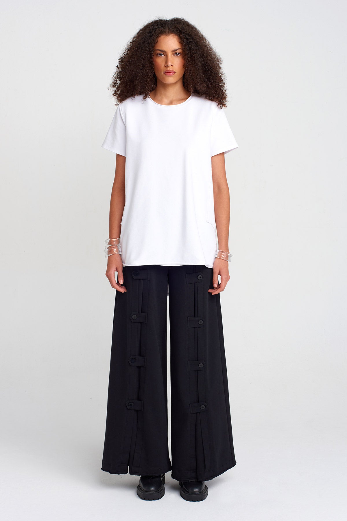 Off White Long Back Basic T-Shirt-K251011062