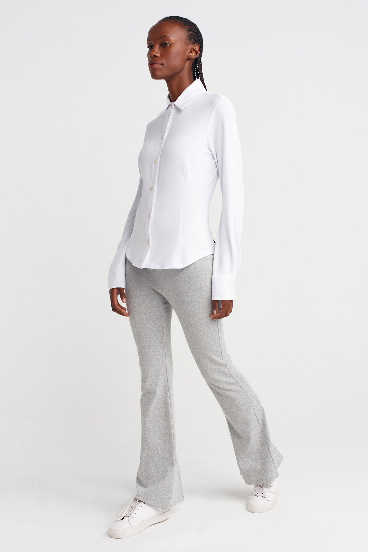 Off White Relaxed Fit Shirt with Waist Shaping-K251011068