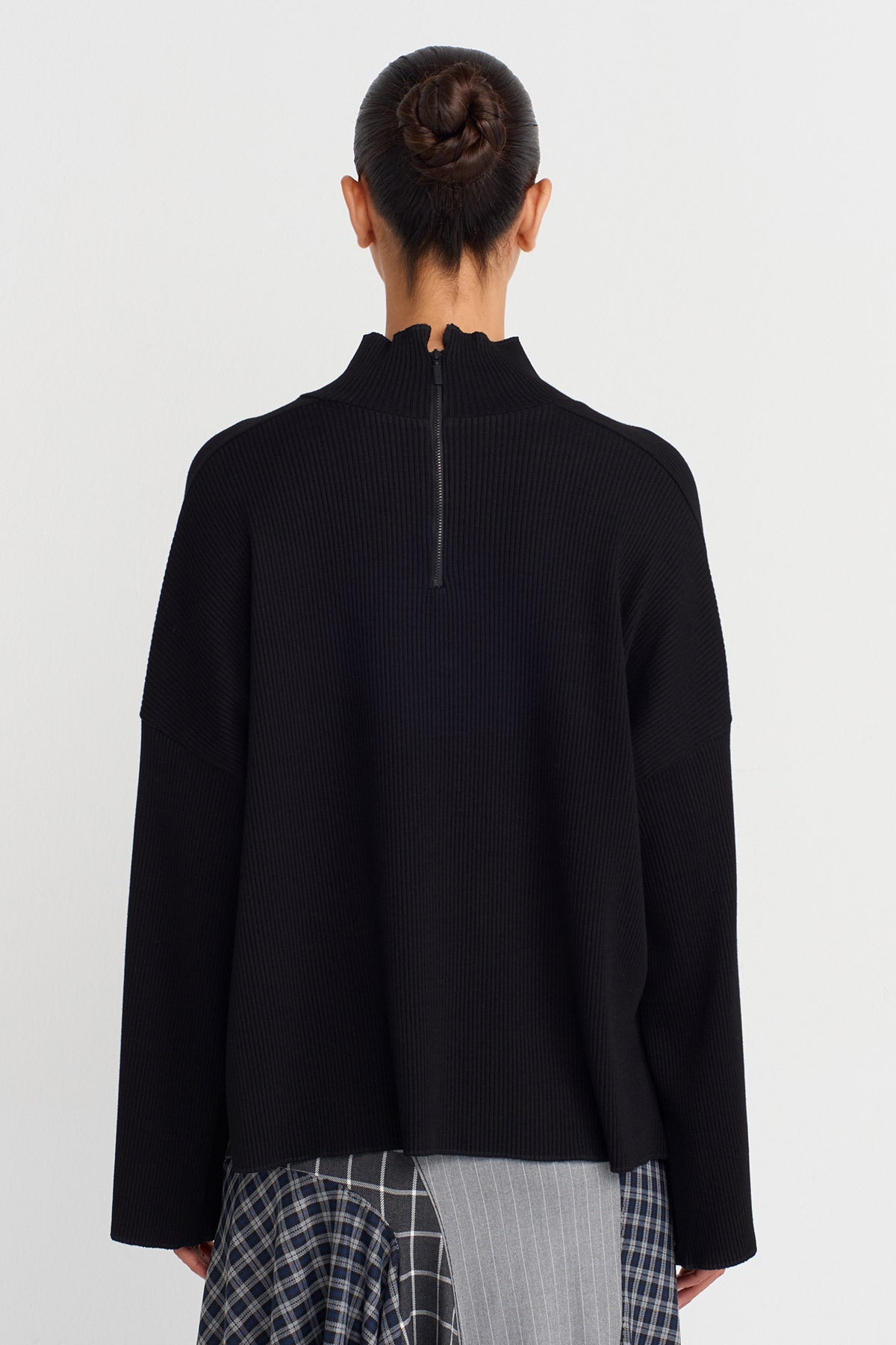 Black Oversized Ribbed Blouse-K251011072