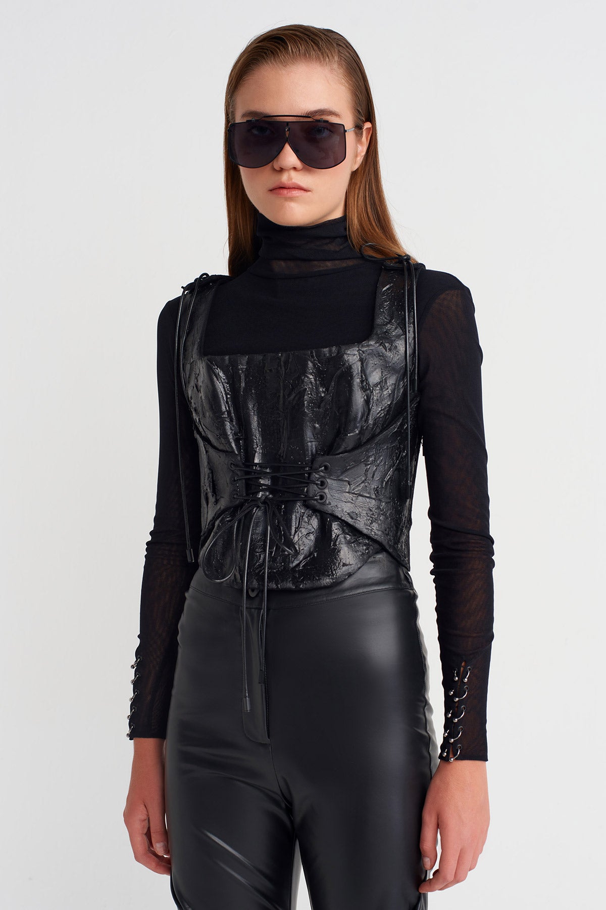 Black Lace-up Corset Bustier-K251011078