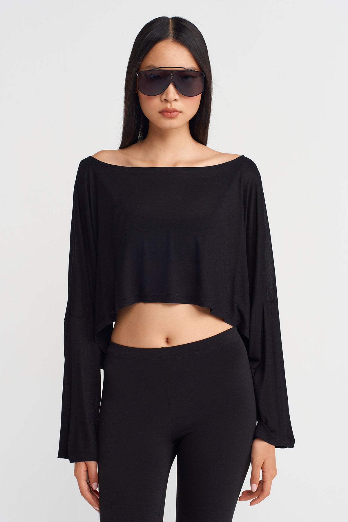 Black Long Sleeve Bamboo Crop Blouse-K251011083
