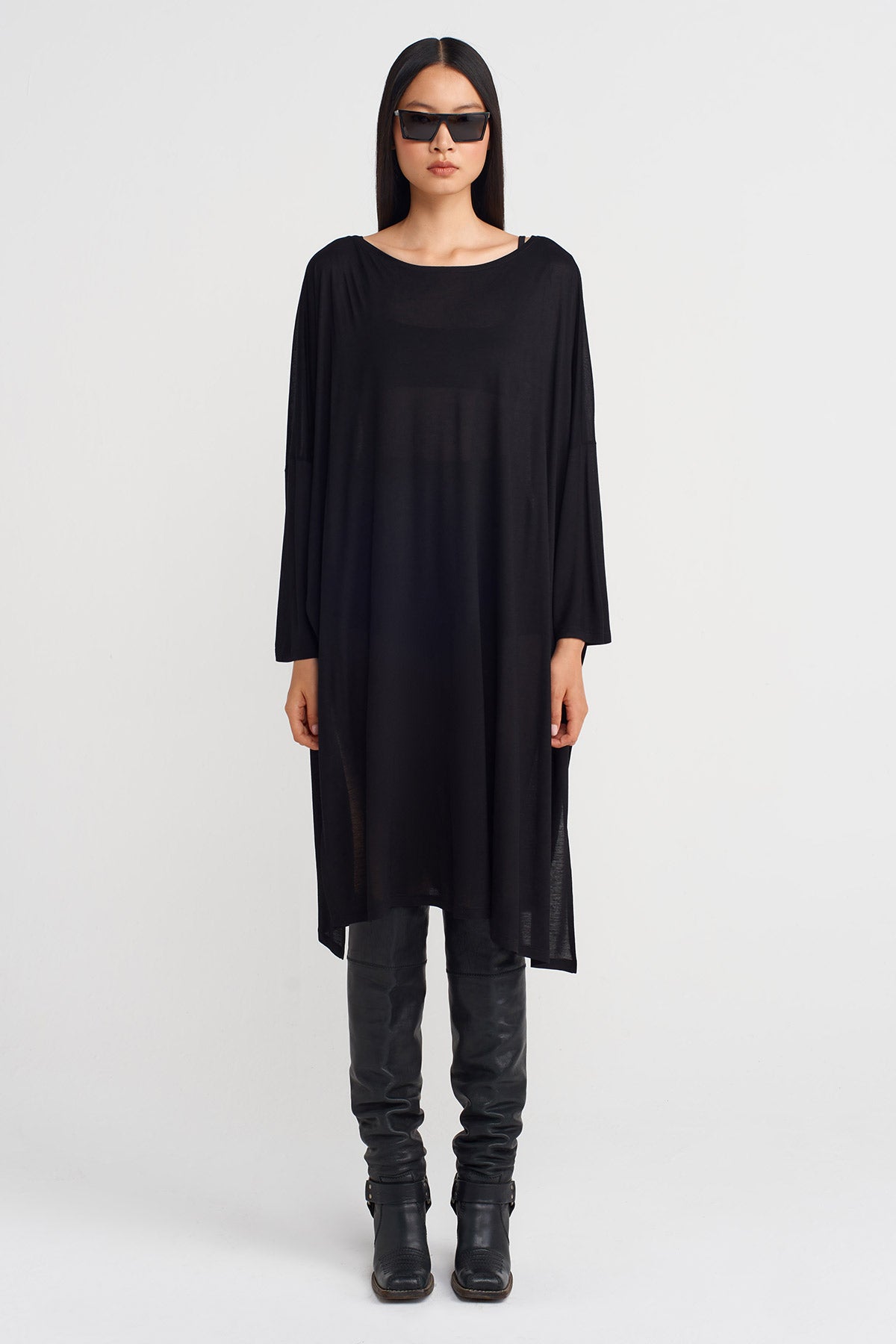Black Oversized Bamboo Blouse with Deep Side Slits-K251011084
