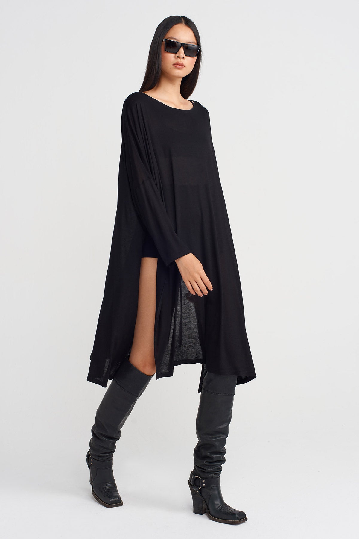 Black Oversized Bamboo Blouse with Deep Side Slits-K251011084