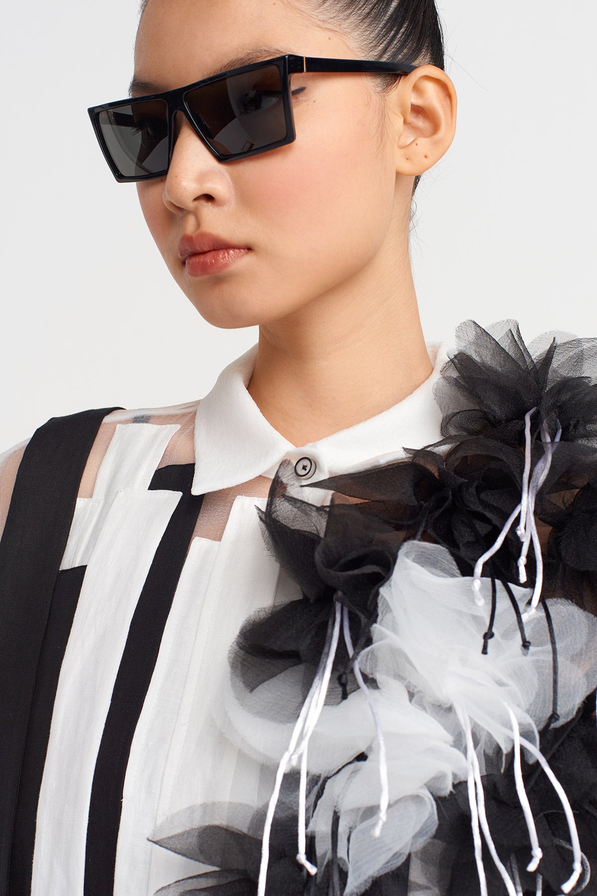 White / Black Striped and Floral Detailed Organza Shirt-K251011094