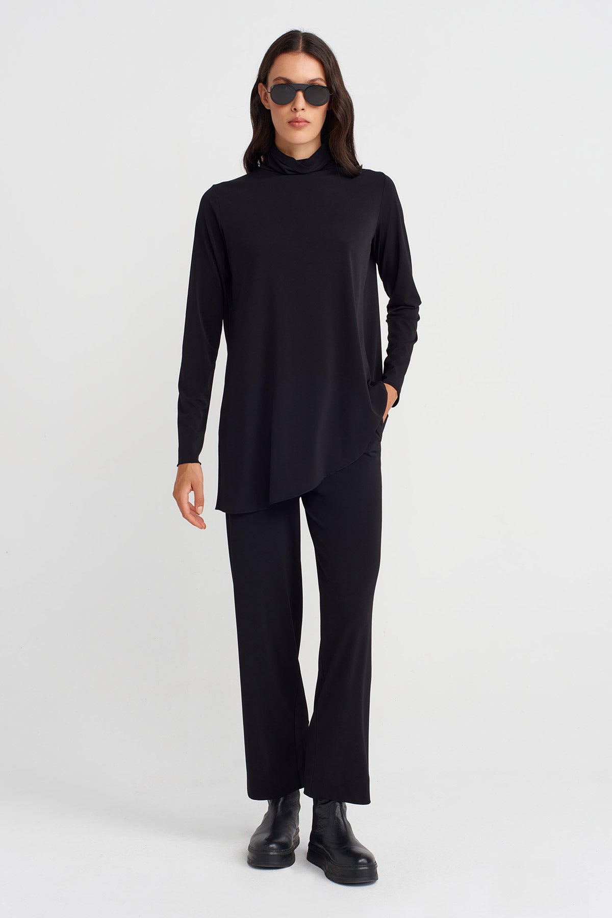 Black Turtleneck Long Sleeve Jersey Blouse-K251011132