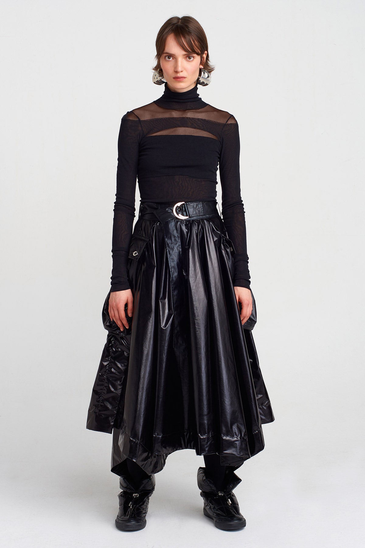Black Belted Pocketed Skirt-K252012010