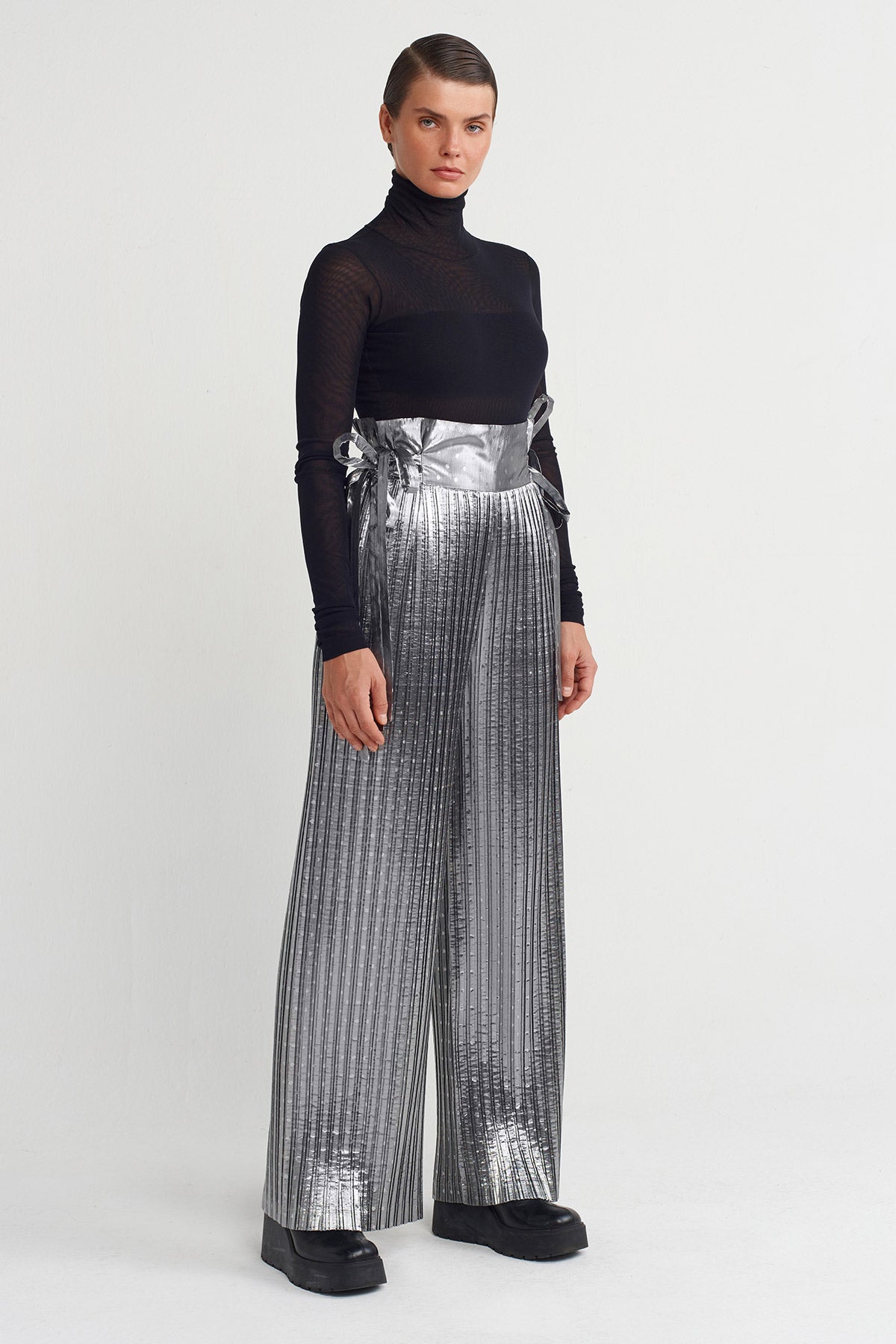 Silver High-Waisted Pleated Trousers-K253013010