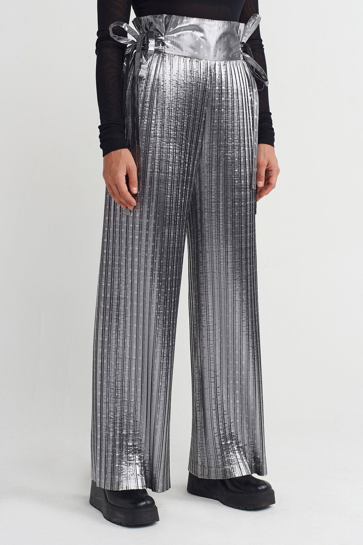 Silver High-Waisted Pleated Trousers-K253013010