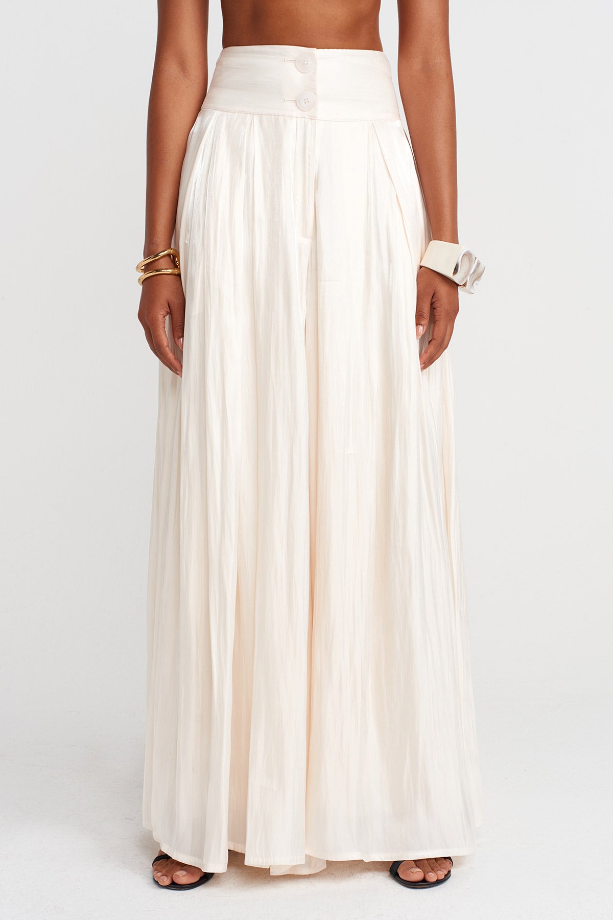 Ecru Shiny Loose Trousers-K253013015