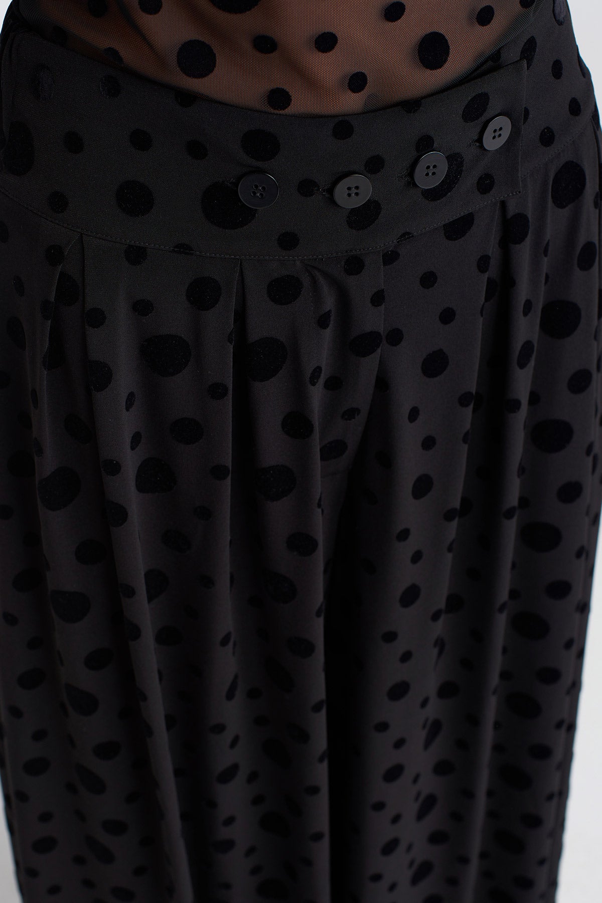 Black Velvet Polka-Dot Jersey Trousers-K253013031