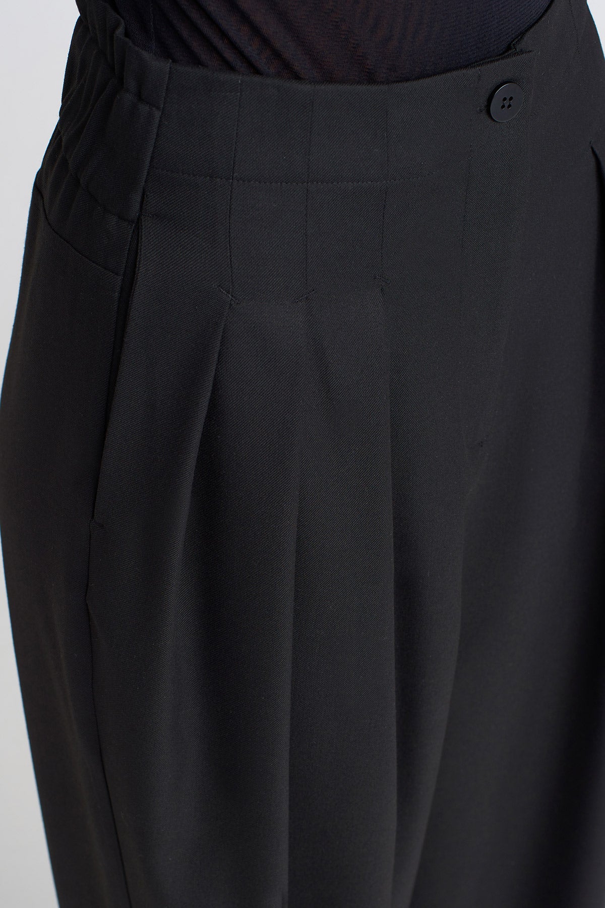 Black Thick Fabric Pleated Palazzo Pants-K253013034