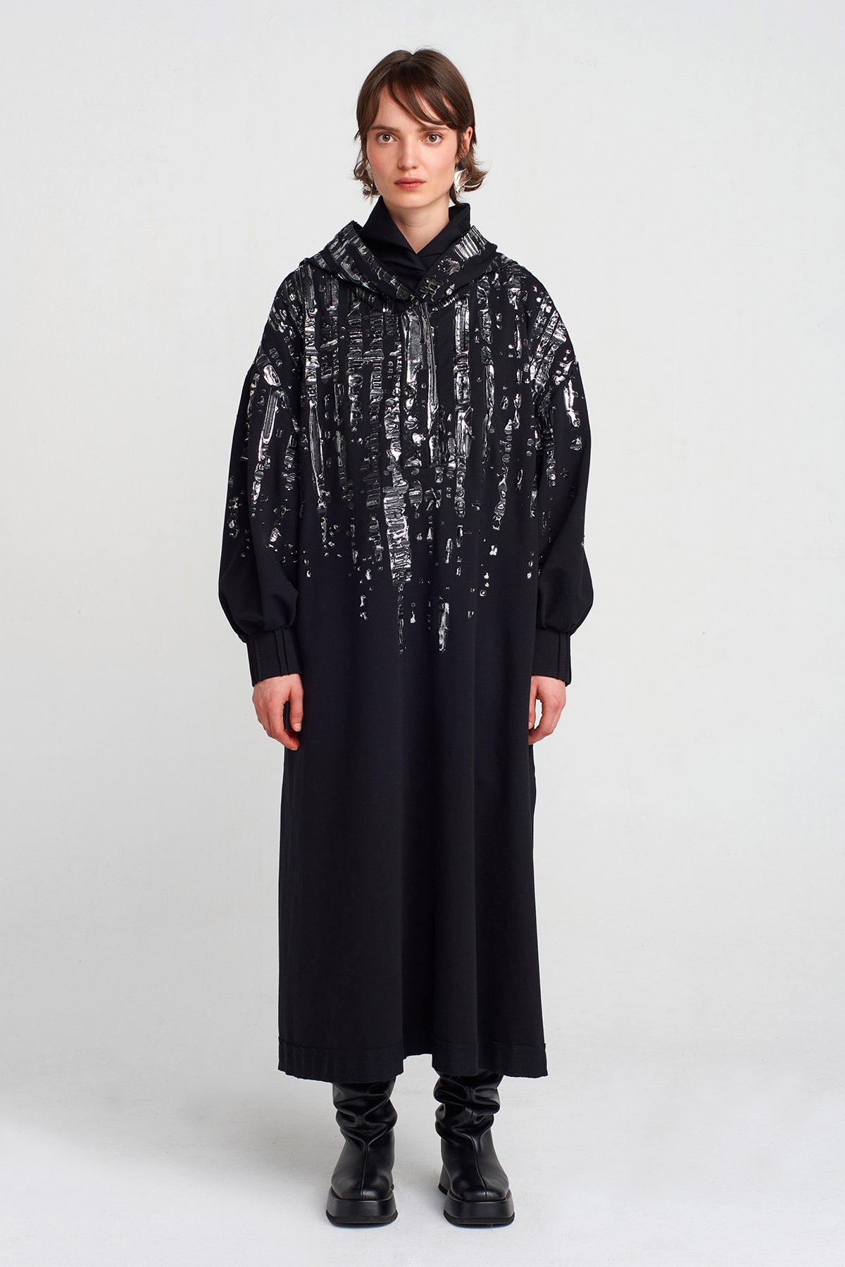 Black Embossed Metallic Print Maxi Dress-K254014036