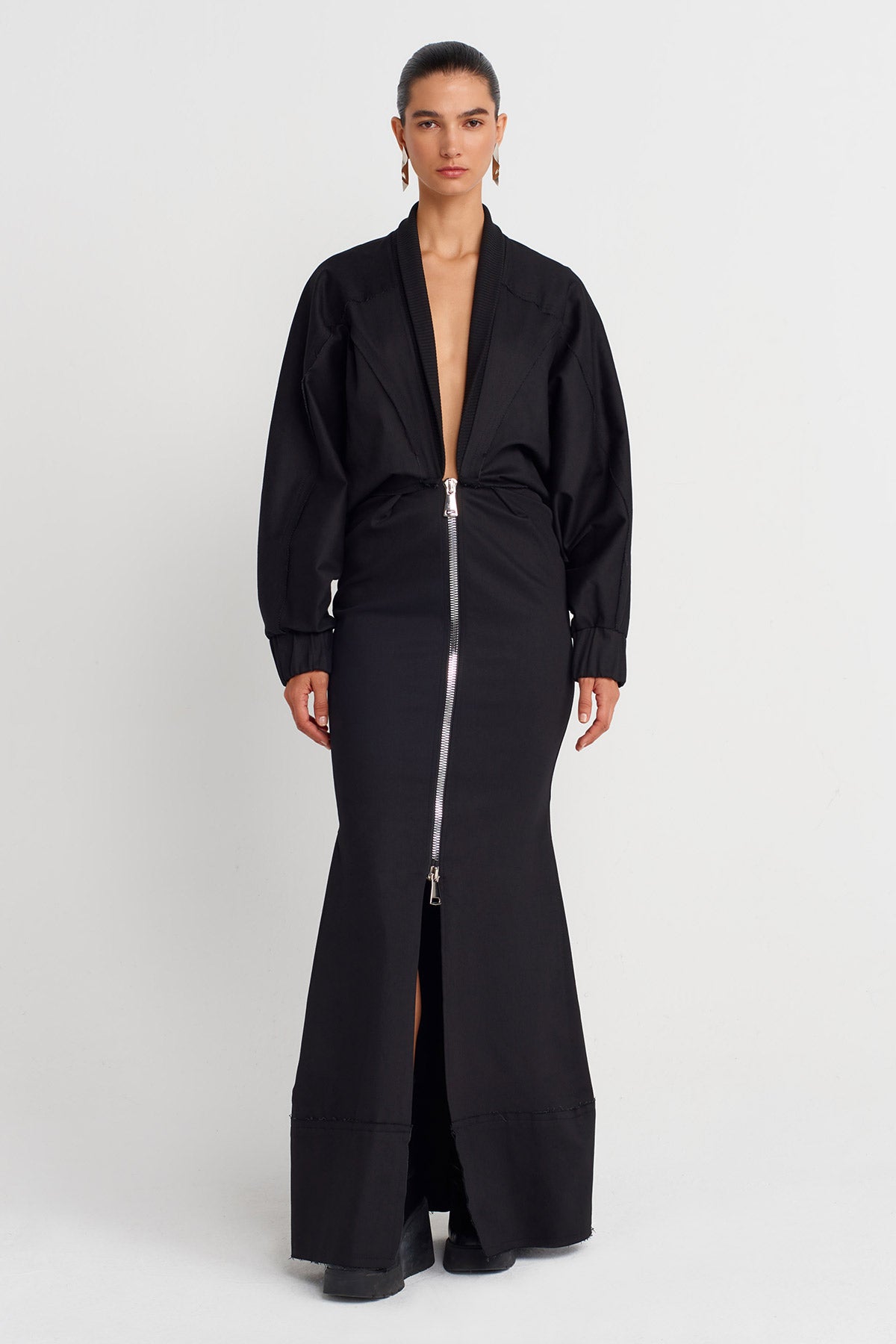 Black Zip-Detail Maxi Dress-K254014059