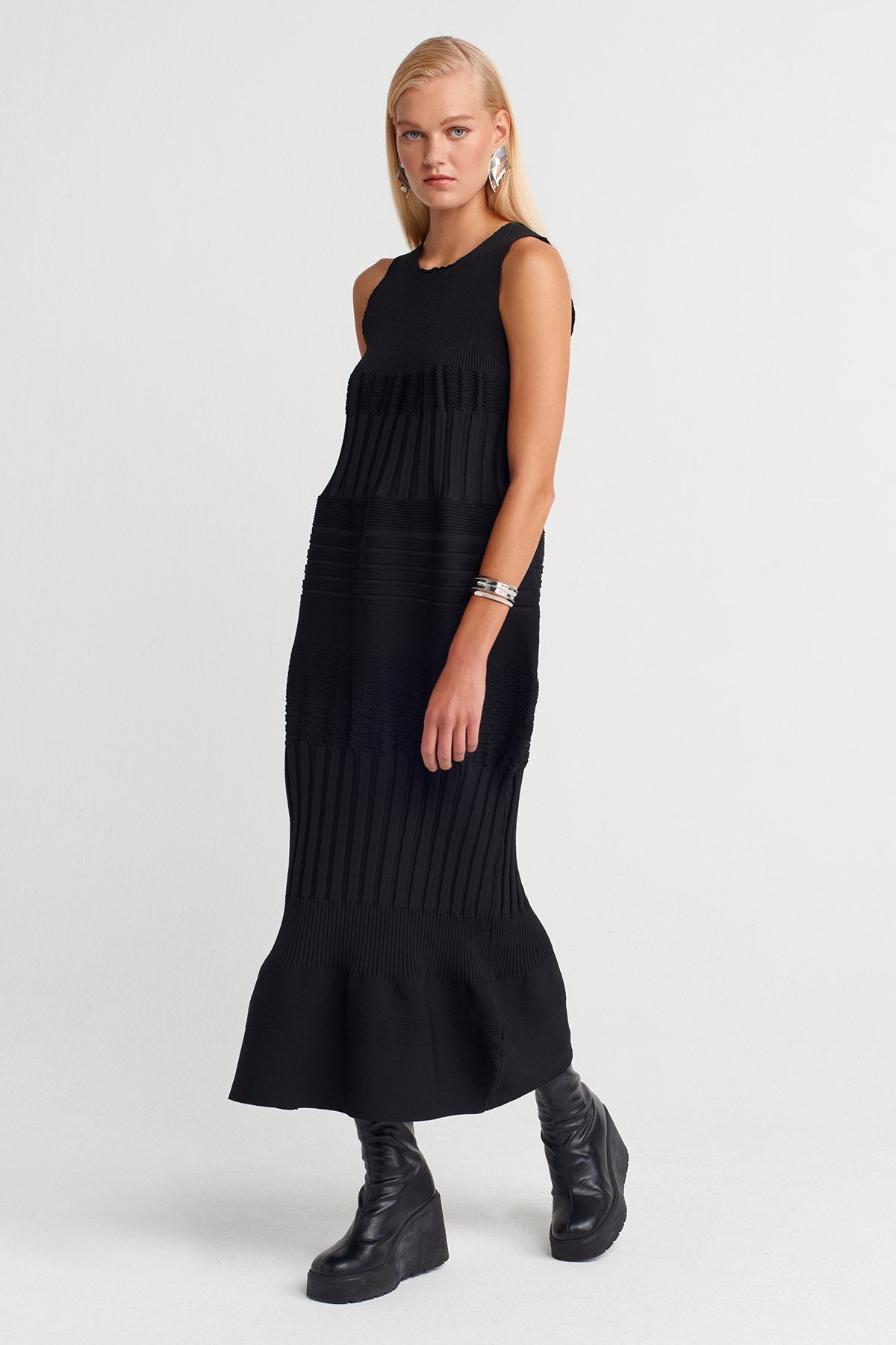Black Knitted Long Dress-K254014082