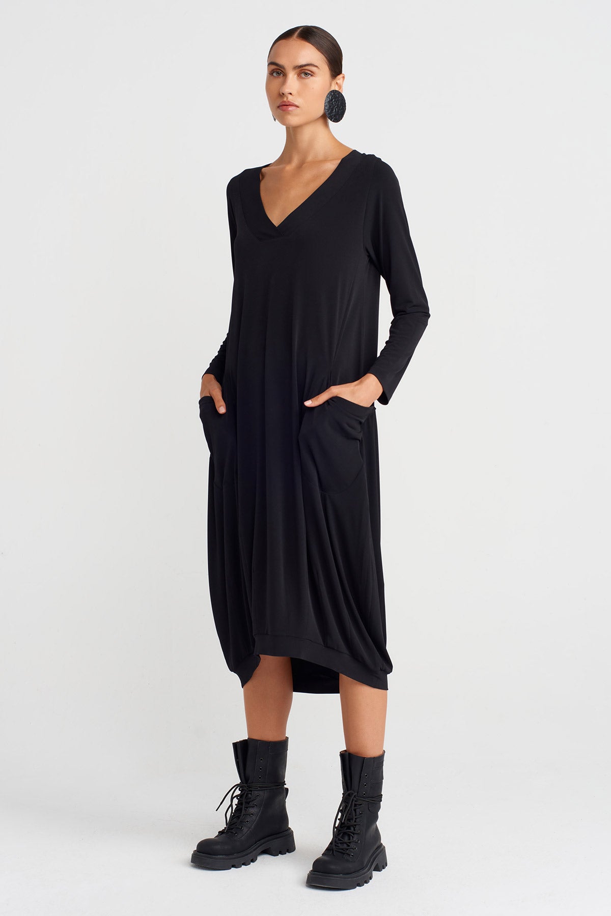 Black V-Neck Jersey Dress-K254014106