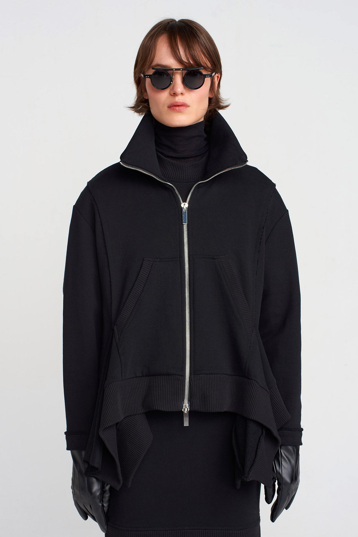 Black Zip-Detail Asymmetric Cardigan-K255015028