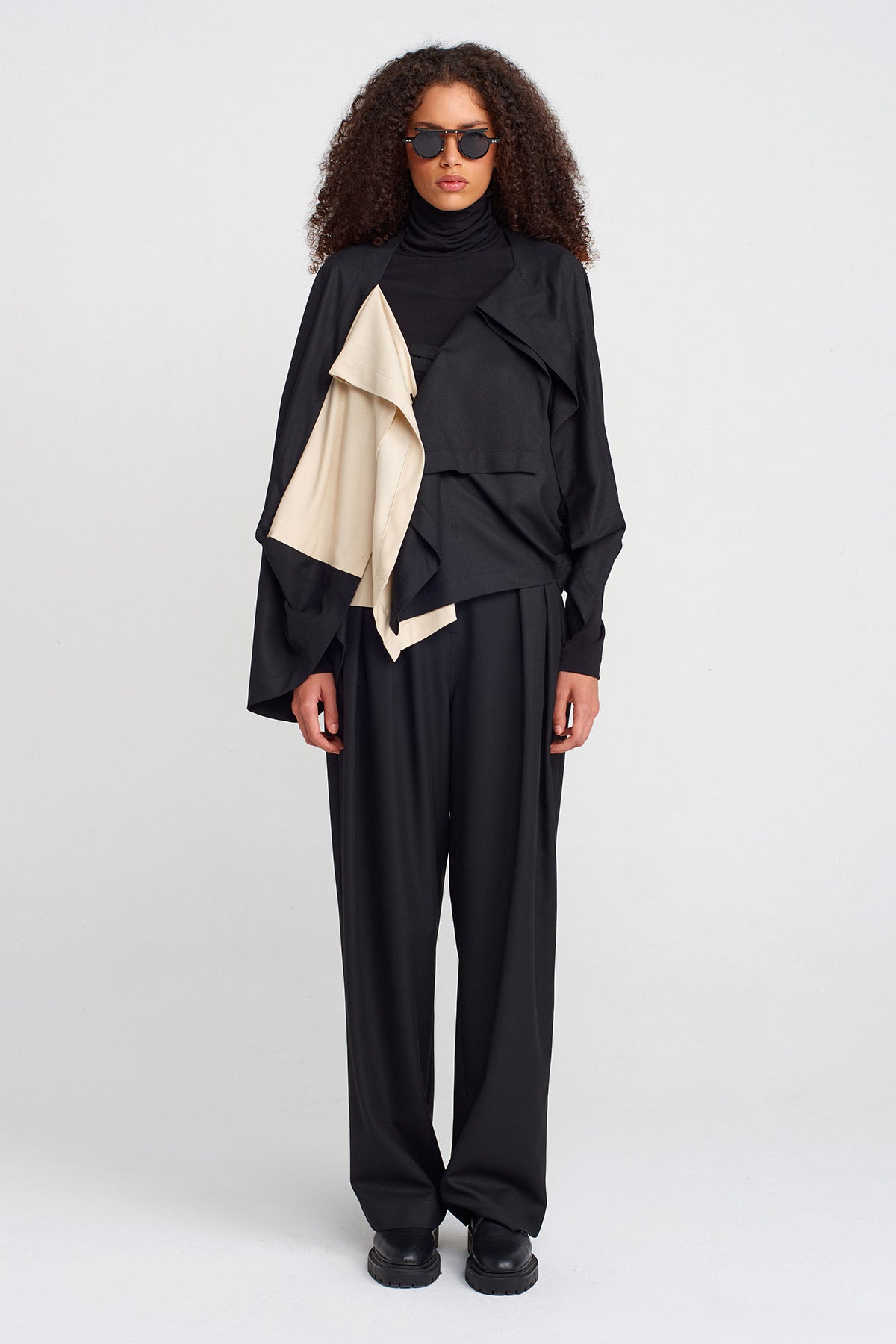 Black-Natur Color Block Wrap Collar Blazer-K255015040