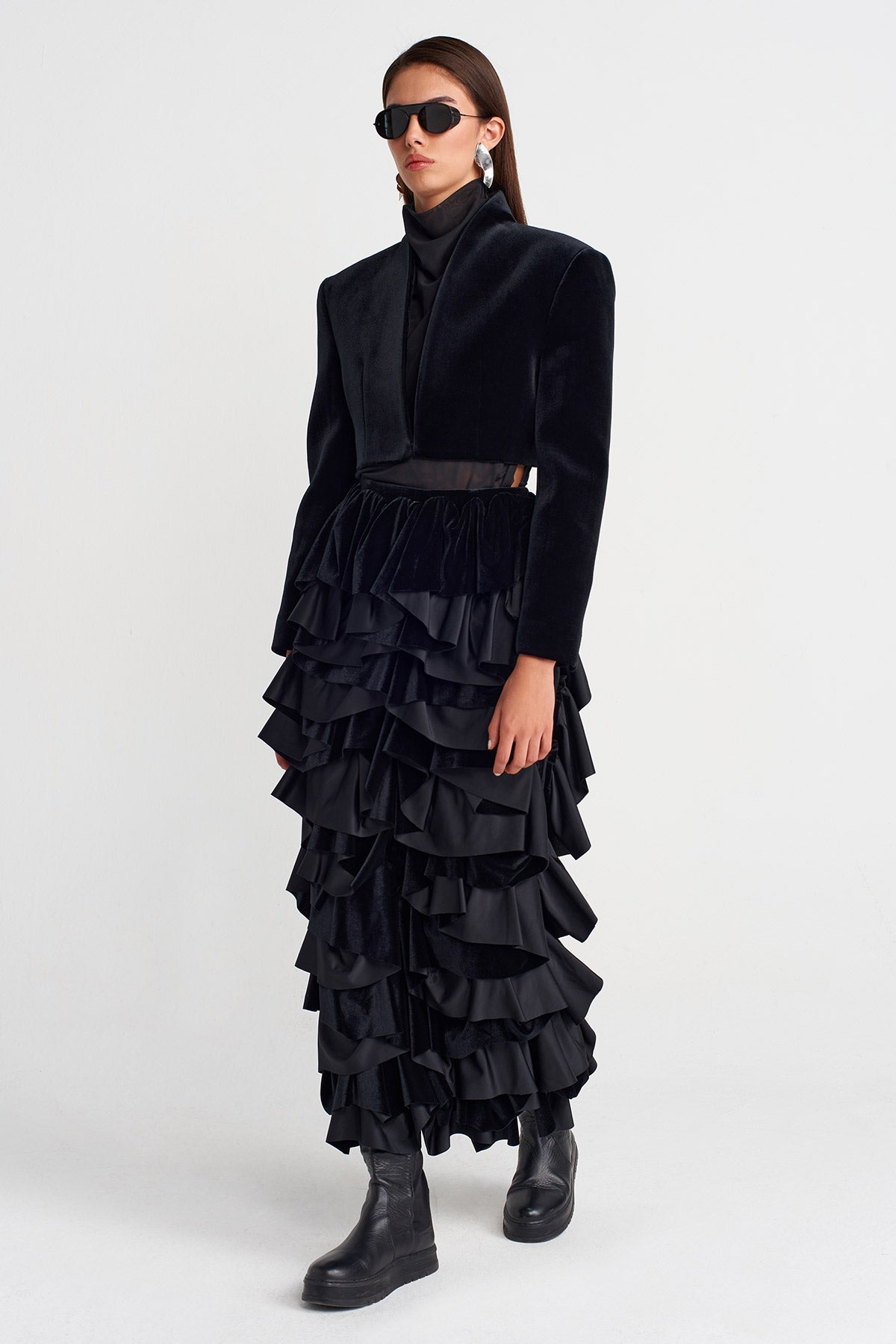 Black Cropped Velvet Jacket-K255015094