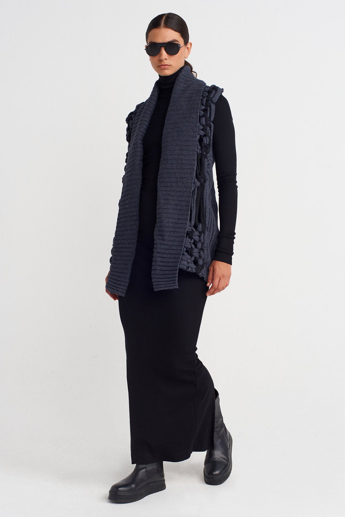 Long Vest with Handcrafted Macramé Details-K255015102