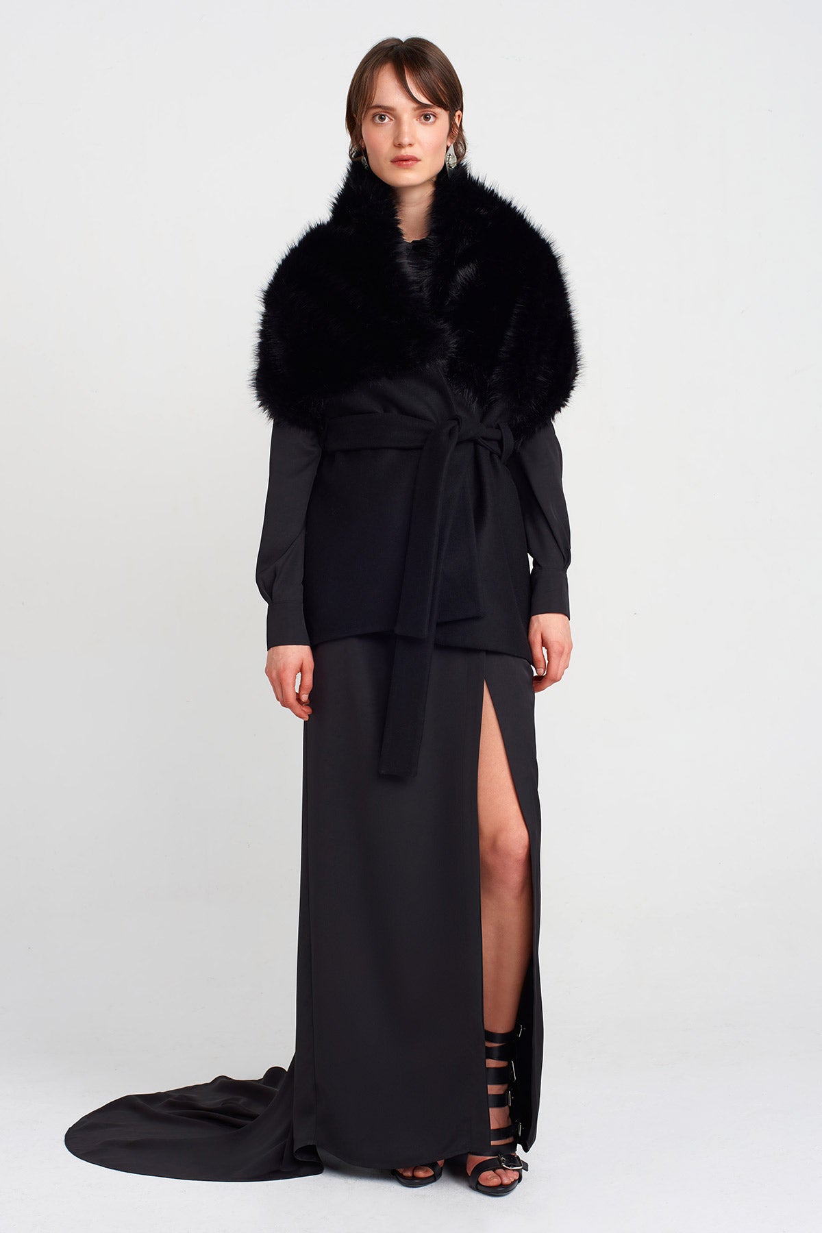 Black Faux Fur Belted Shawl-K256016001