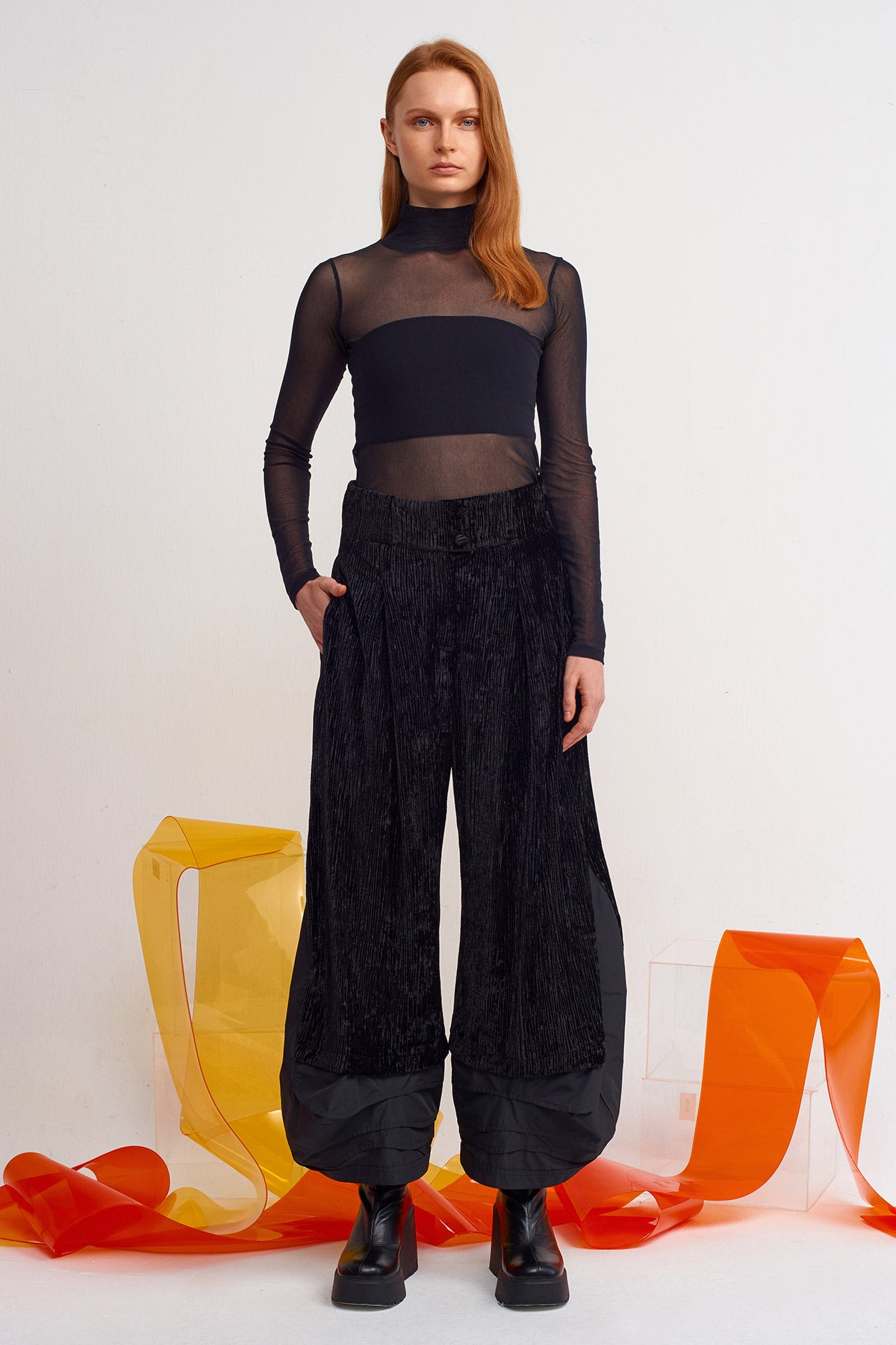 Black Velvet Pleated Trousers with Taffeta Detail-Y243013044