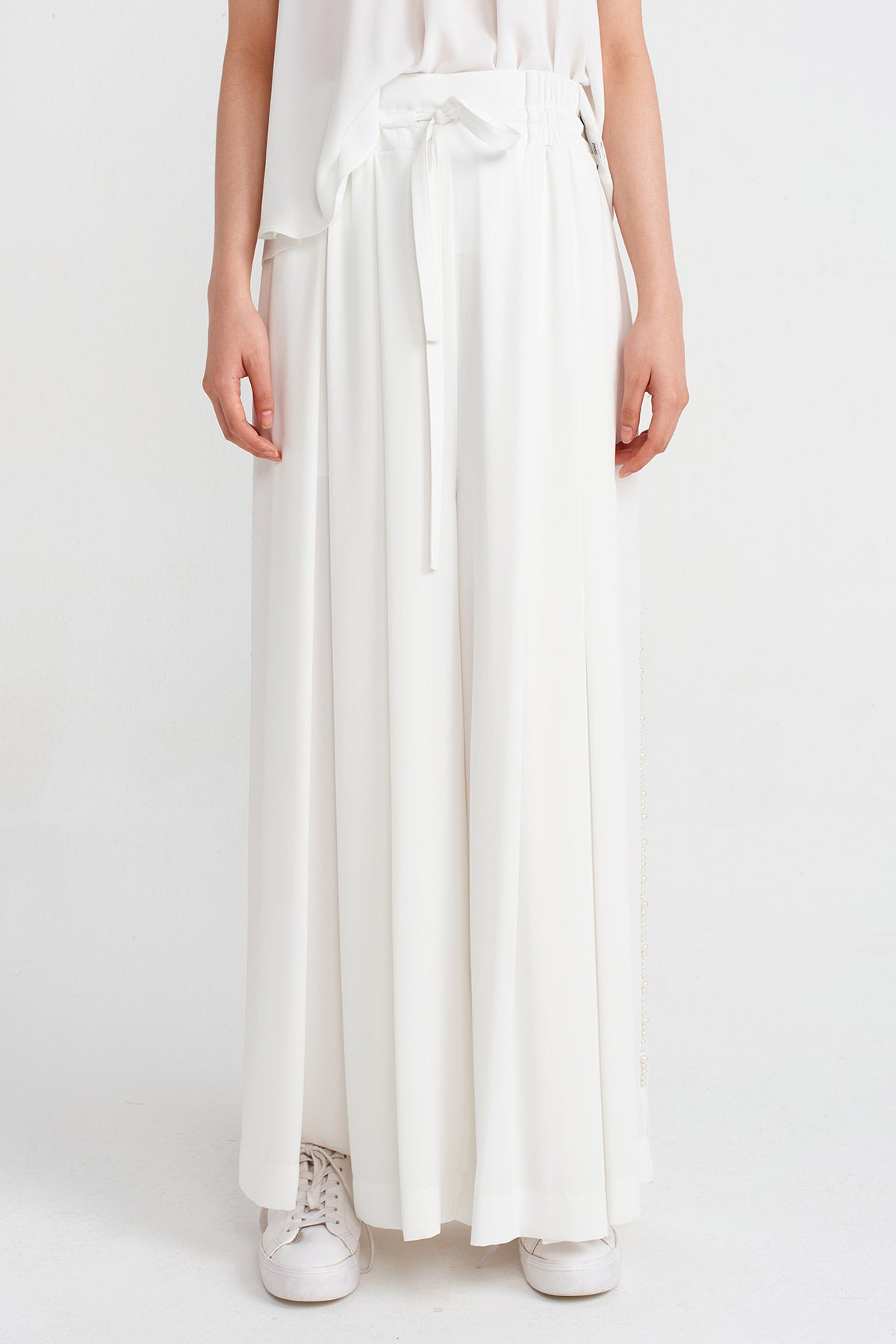 Off White Palazzo Pants with Bead Detailing on the Sides-Y243013070