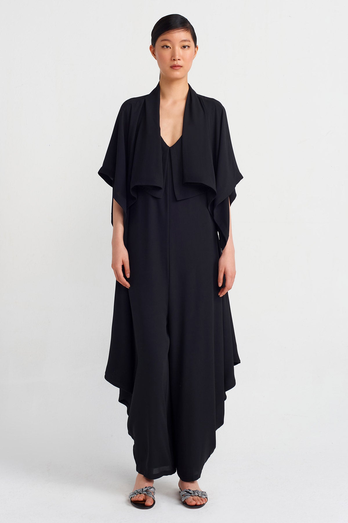 Black Backless Cape Dress-Y244014140