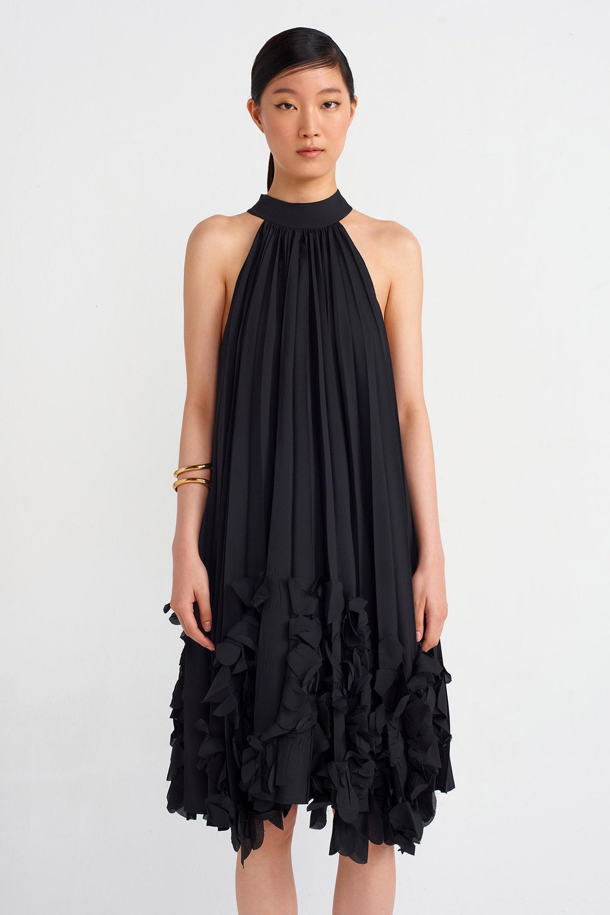 Black Short Dress with Flower Motif-Y244014148