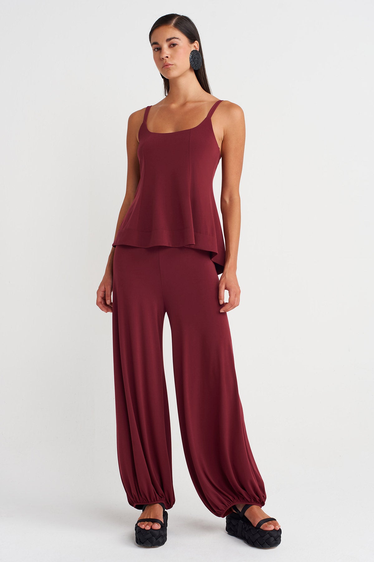 Merlot Basic Strap Top-Y261011010