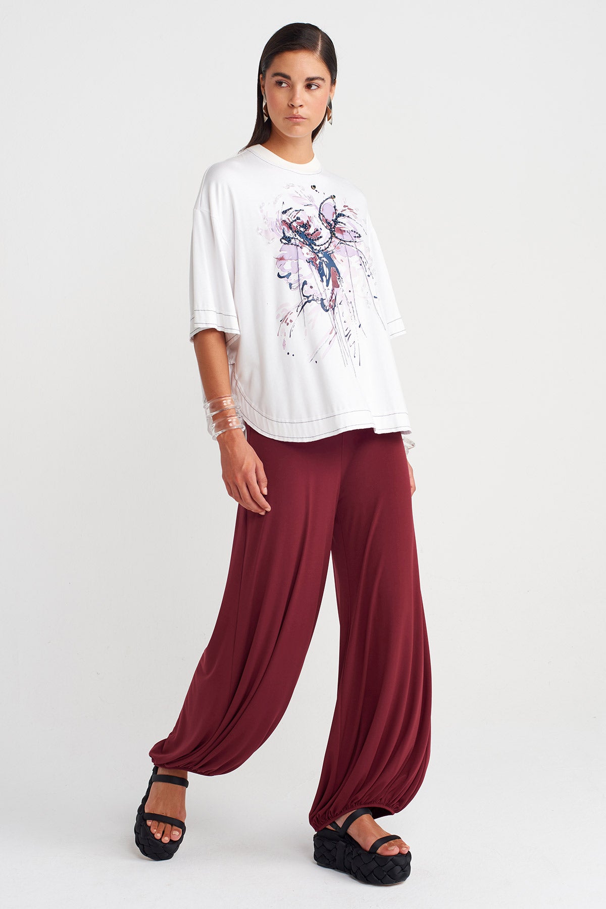 Off White Beaded Embellished Printed Oversize T-Shirt-Y261011013