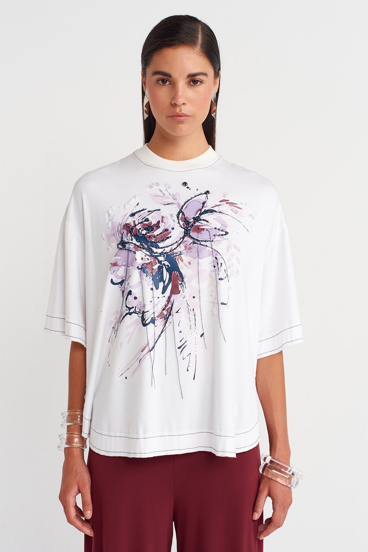 Off White Beaded Embellished Printed Oversize T-Shirt-Y261011013