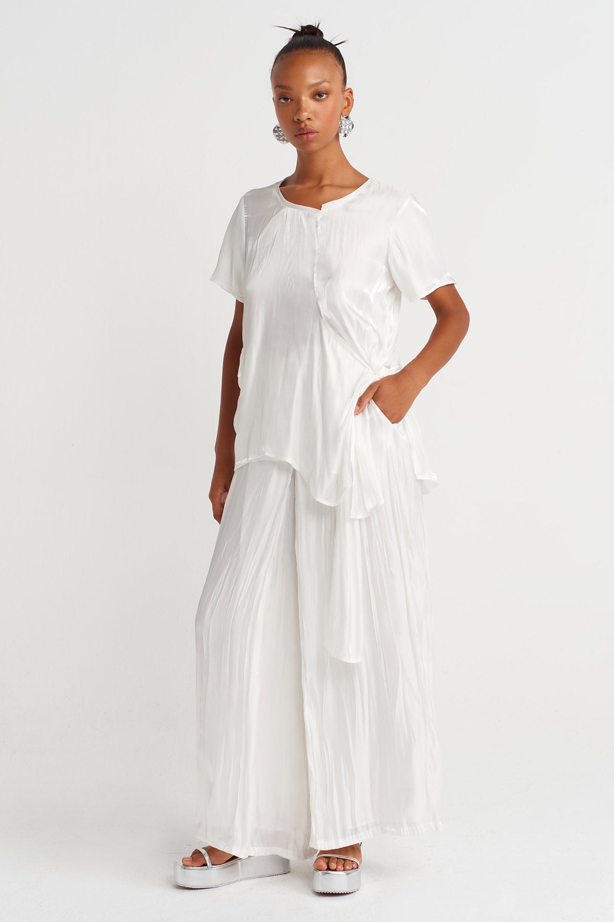 Off White Asymmetric Satin-Textured Blouse-Y261011032