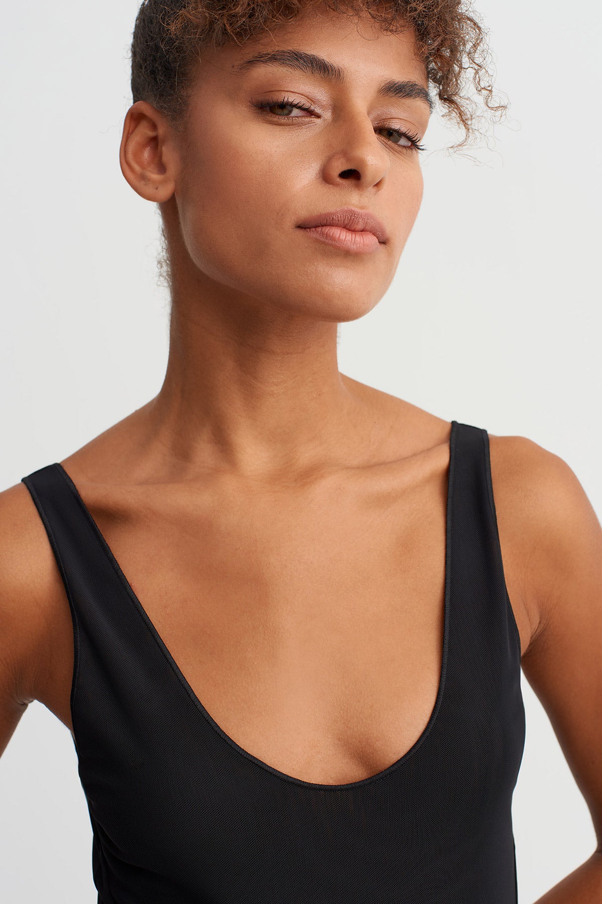 Black Layered Tulle U-Neck Bodysuit-Y261011073