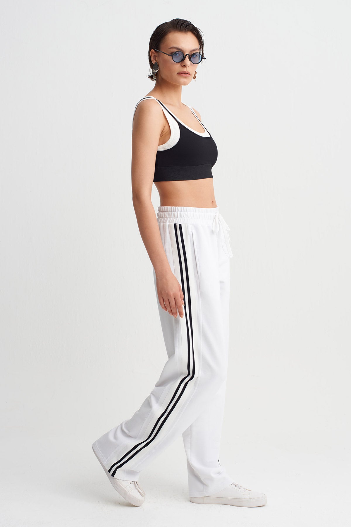 Black/White Layered Bustier-Y261011119