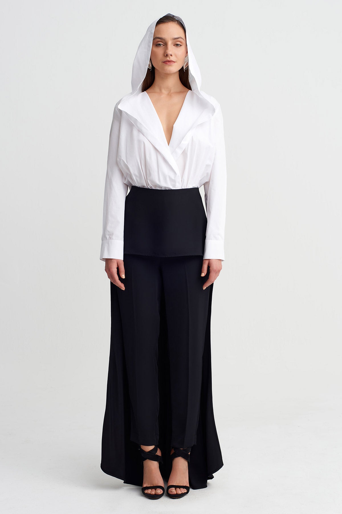 Black Slim-Fit Overlay Detailed Trousers-Y263013018