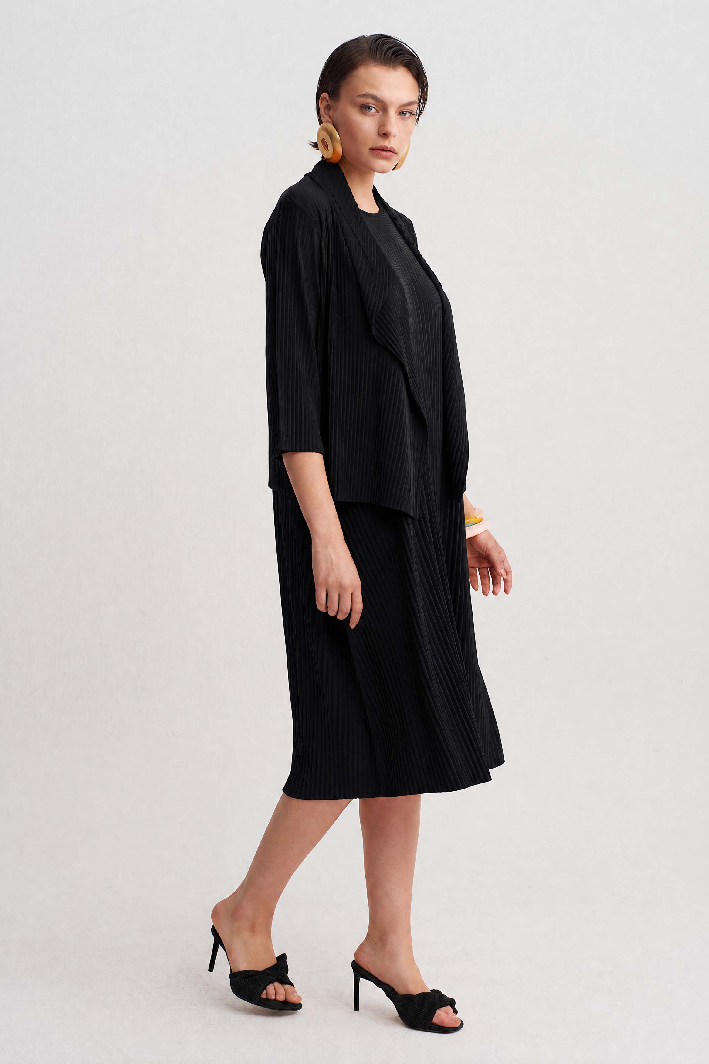 Black Shawl Collar Jersey Pleated Cardigan-Y265015111