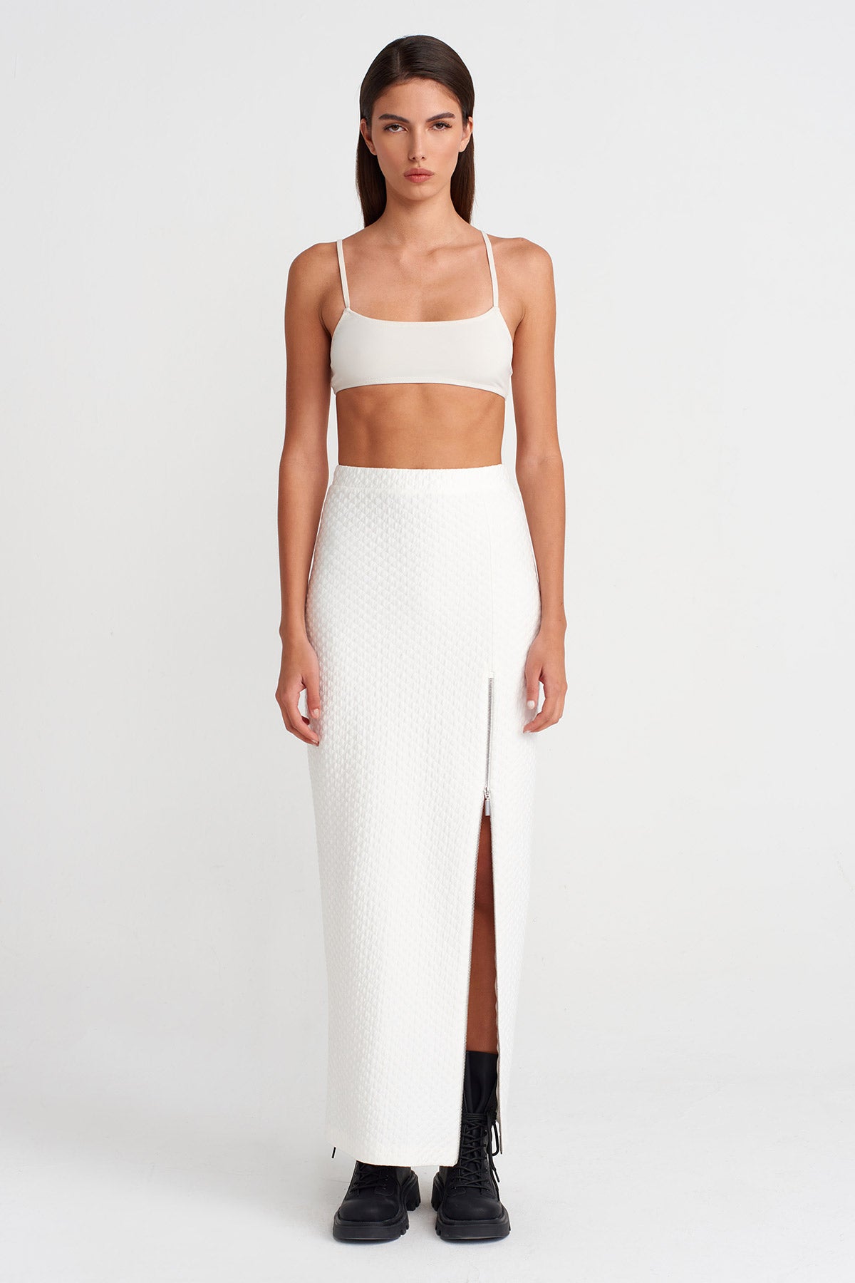 Off White Textured Midi Skirt with Zipper Slit-Y262012006