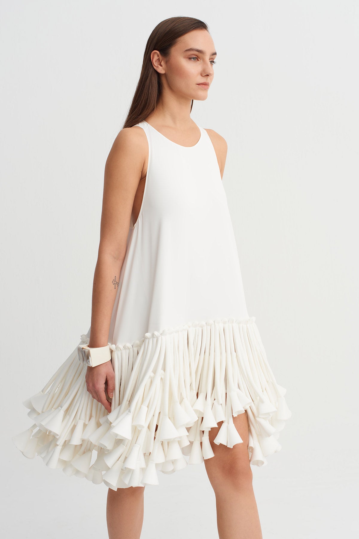 Off White Dress with Fabric Strip Appliqué Detail-Y264014034