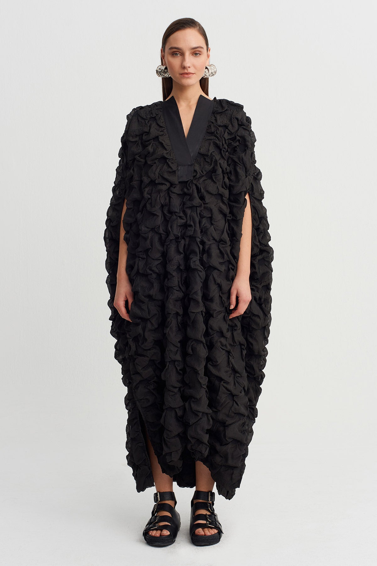 Black Textured V-Neck Long Dress-Y264014046