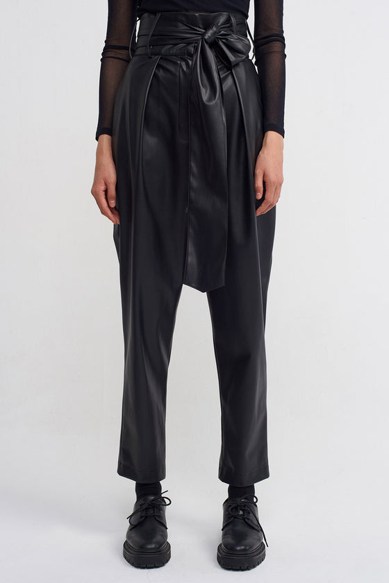 Black High-Waisted, Belted Faux Leather Trousers-K233013048