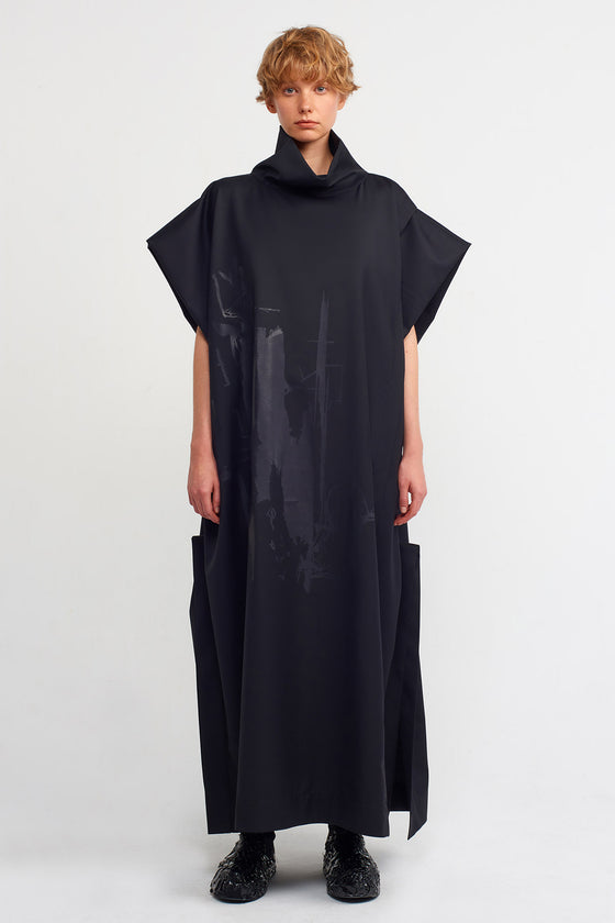 Black Monochromatic Printed Maxi Dress-K234014004