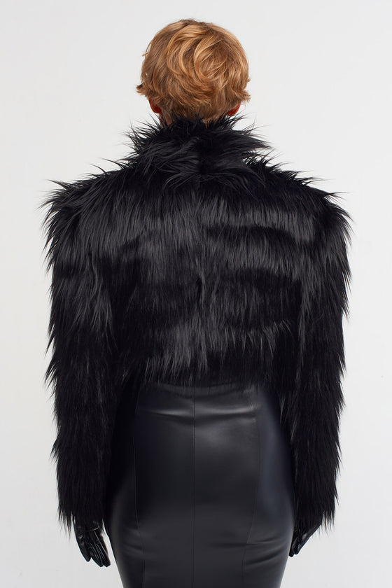 Black Faux Fur Crop Jacket-K235015008