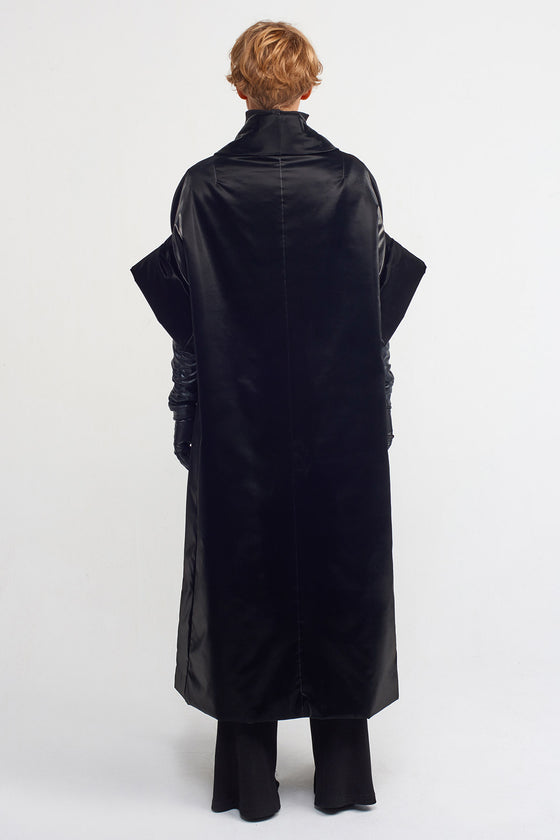Black Shiny Long Coat-K235015024