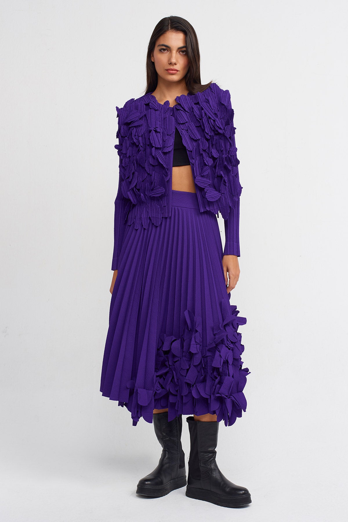 Purple Floral Motif Pleated Jacket-K235015114