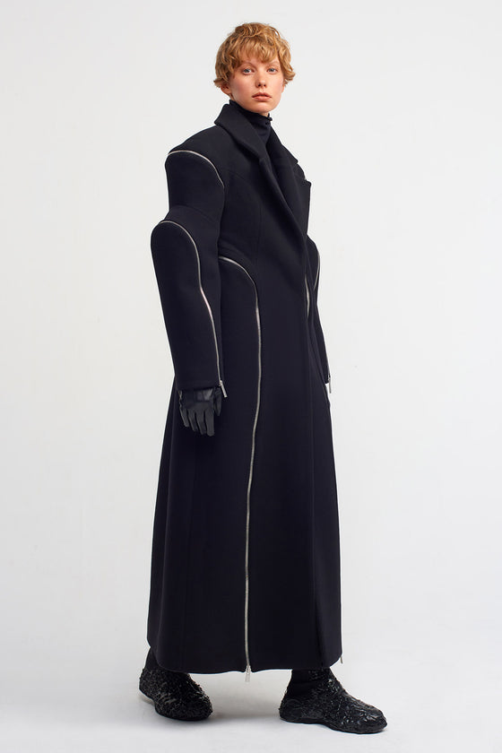 Black Zipper Detailed Long Coat-K237017008