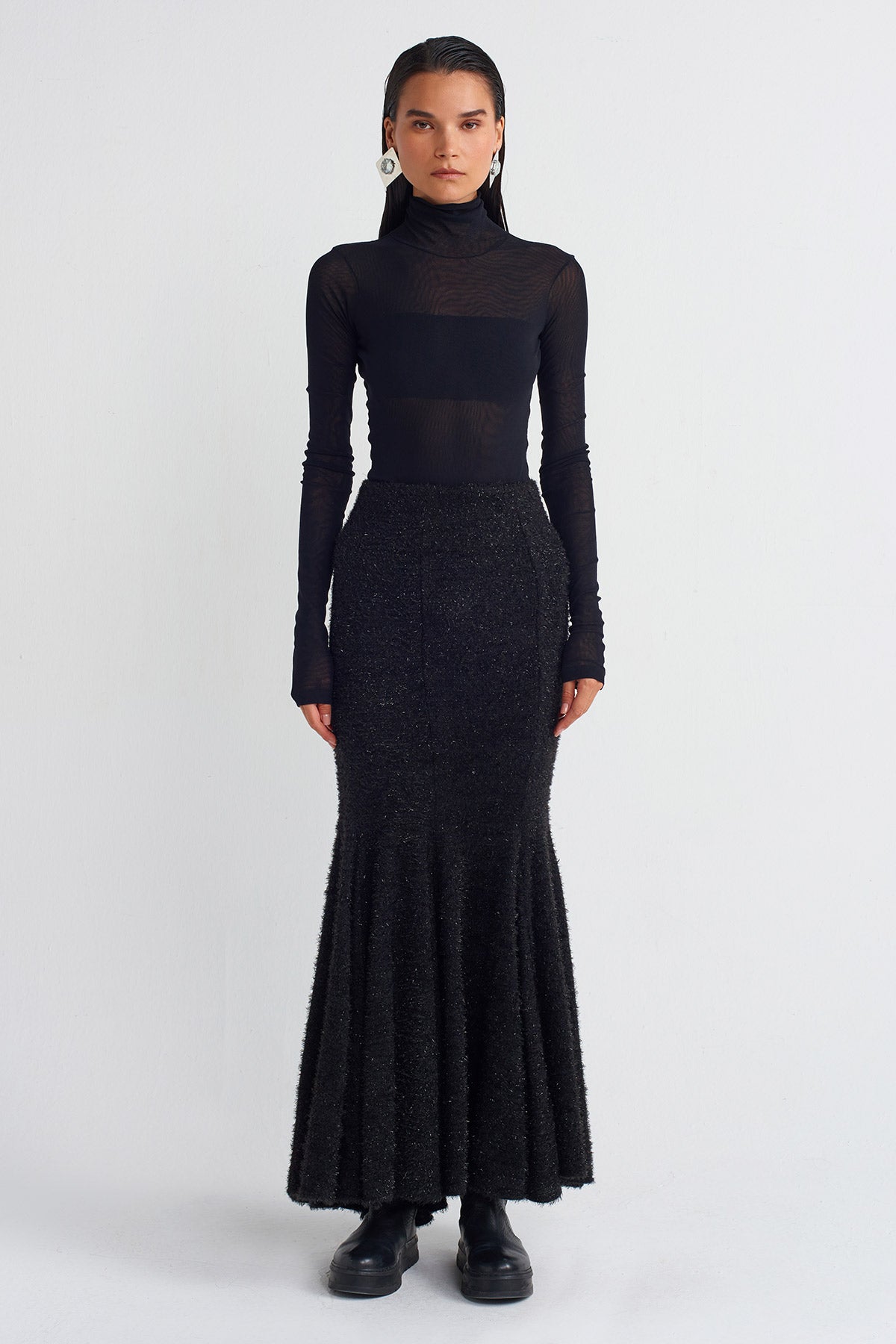 Black Textured Mermaid Skirt-K242012014